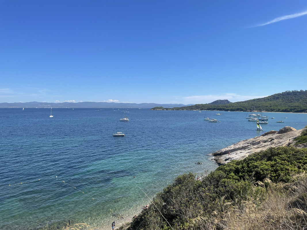 8CA6B151-F0C8-4335-913B-A62129F97A56