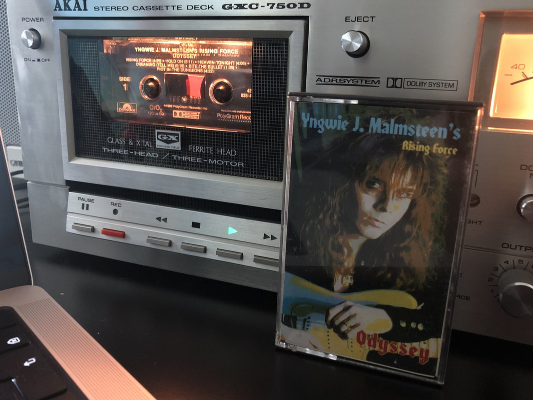 EC103936-AAE5-4C5D-BC3D-94E96B913952