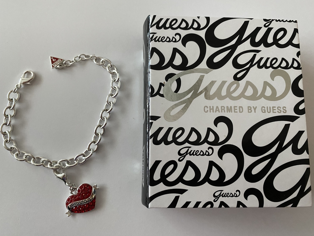 38F73511-A571-4C39-814B-E8C9E4AD94ED