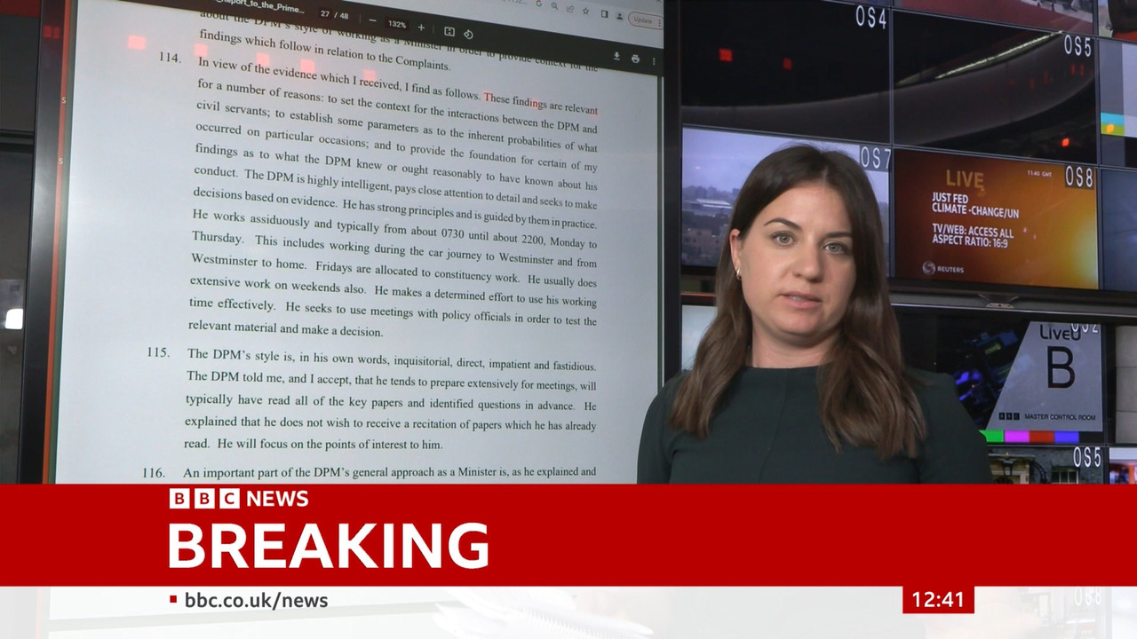 04.21 - 12.00.00 - BBC News. The latest news from the BBC. [S]..ts_snapshot_00.42.42.733