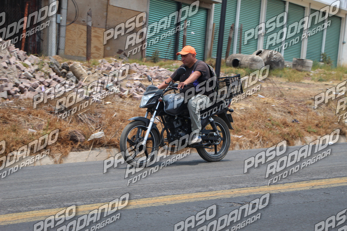 IMG 7922 wm 258553 69999999925 watermarked — Postimages