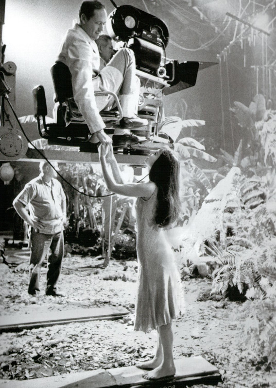Audrey Hepburn mf89