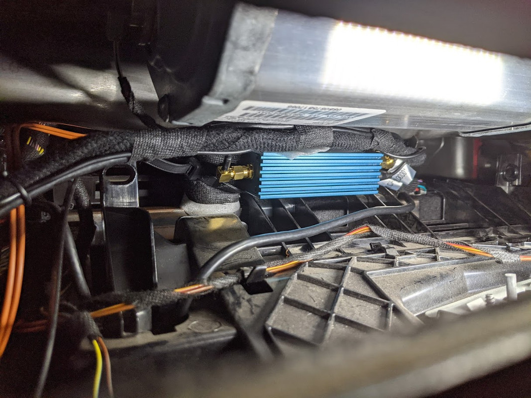 Mr12Volt - DIY Carplay/Android Auto w/M.O.S.T audio Install and Setup Tips