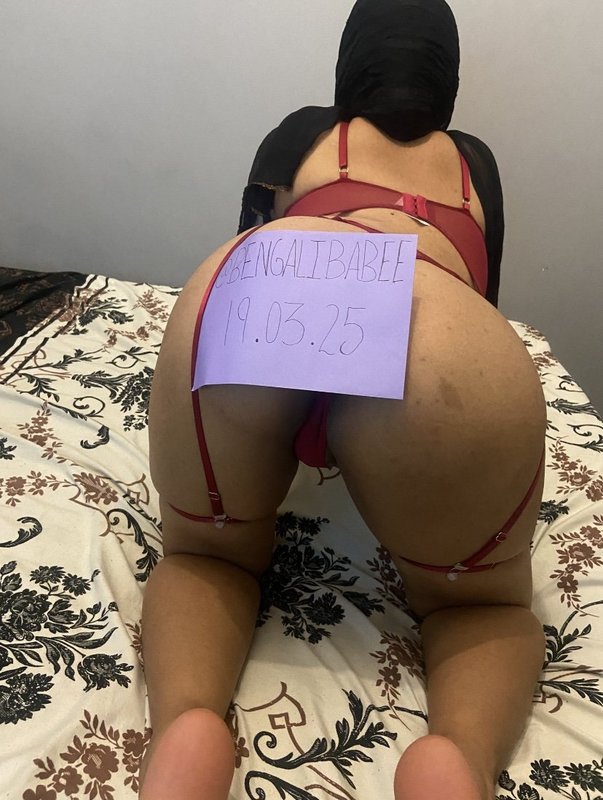 Bengali UK Nri Milf Hot Boobs Sexy Ass Big Ass Fucking Hard In Dogy Sytle Clips+Pics 4 IMG-5.jpg