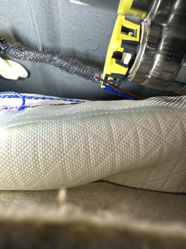 RH Curtain airbag