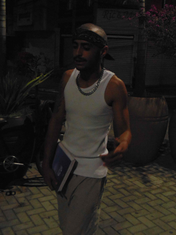 42.12.GTA NPCs and the claps XII (crop)