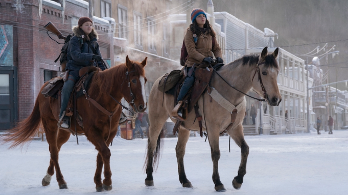 bella-ramsey-isabela-merced