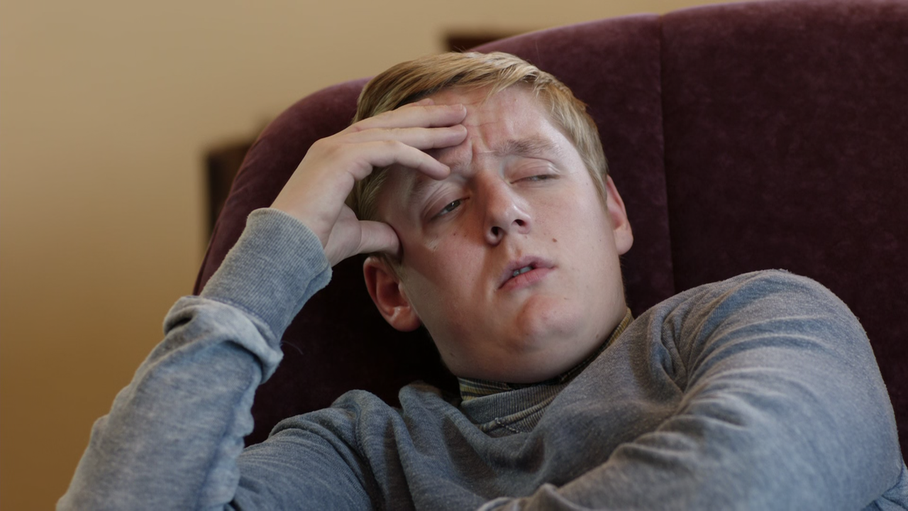 This Is England (2010) - S03E02 - '90 - Summer (1080p x265 Panda