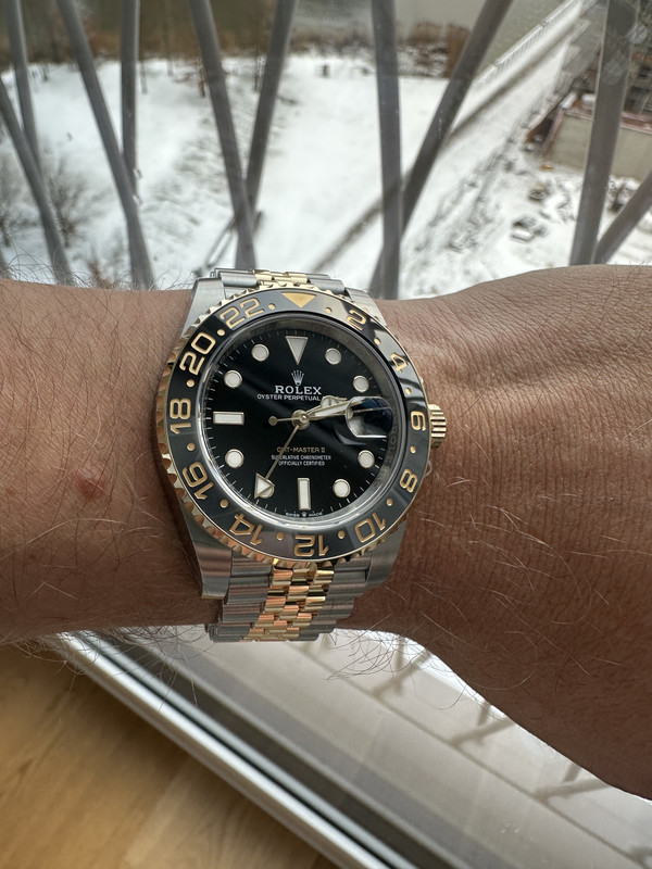 50F085DE-0284-40DC-9EB4-EEEDD3D8E7D8