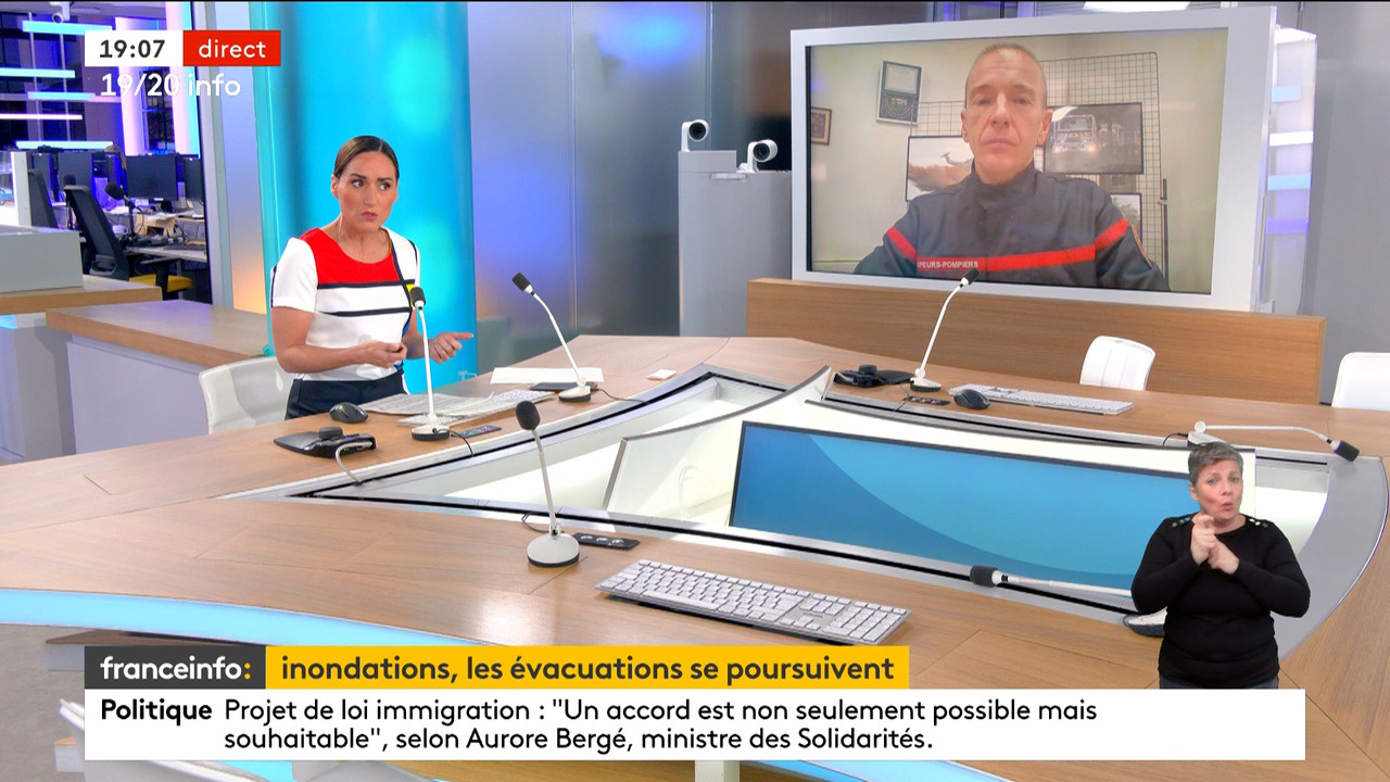 19-20 info week-end (Franceinfo)_2023_12_17_17_54_15.ts_snapshot_00.14.09.238