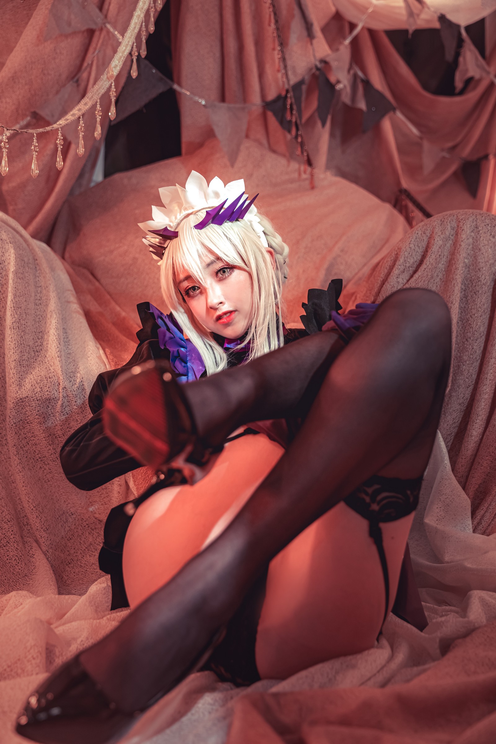 冬马路纱 黑枪呆 Cosplay 写真合集｜FGO 阿尔托莉雅 黑化版 图集＋视频（40P＋1V｜685MB）插图1