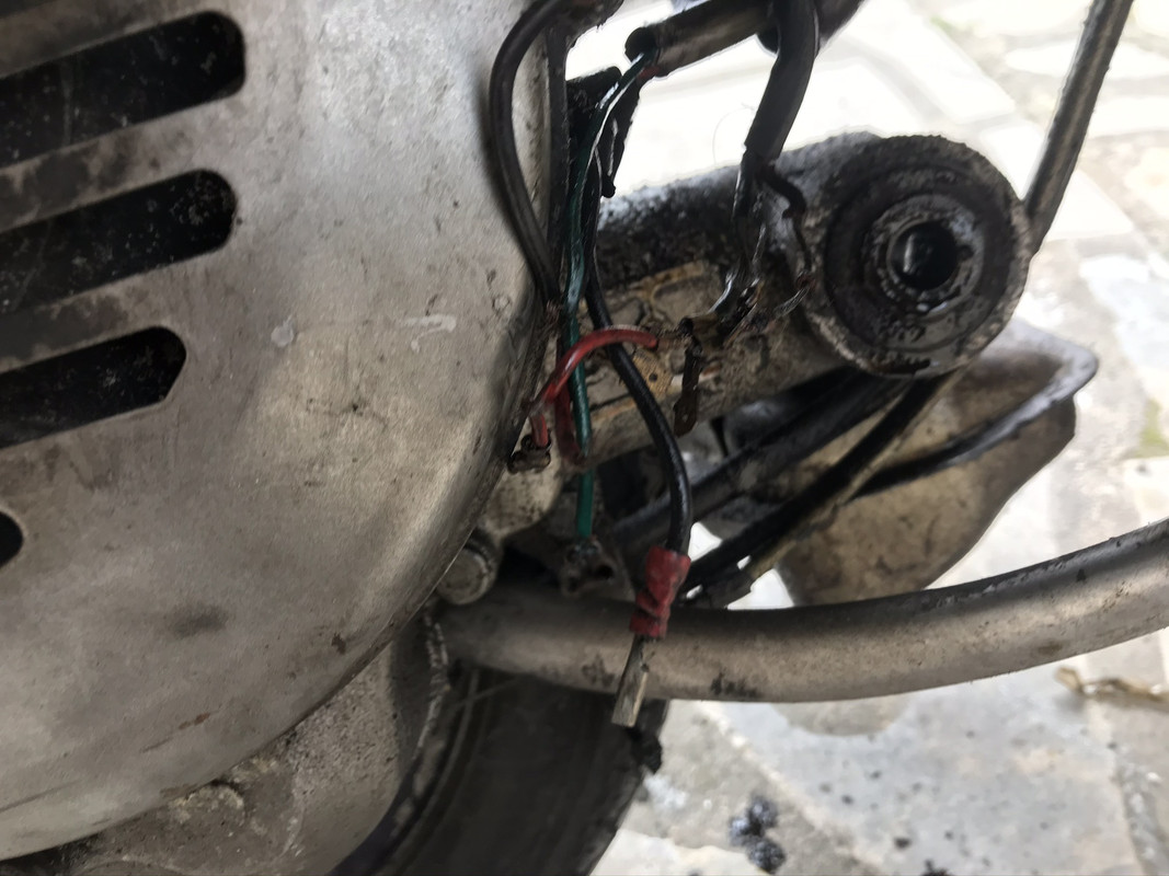 DFC5270C-8B43-49AF-AE54-4A4C49237F3C