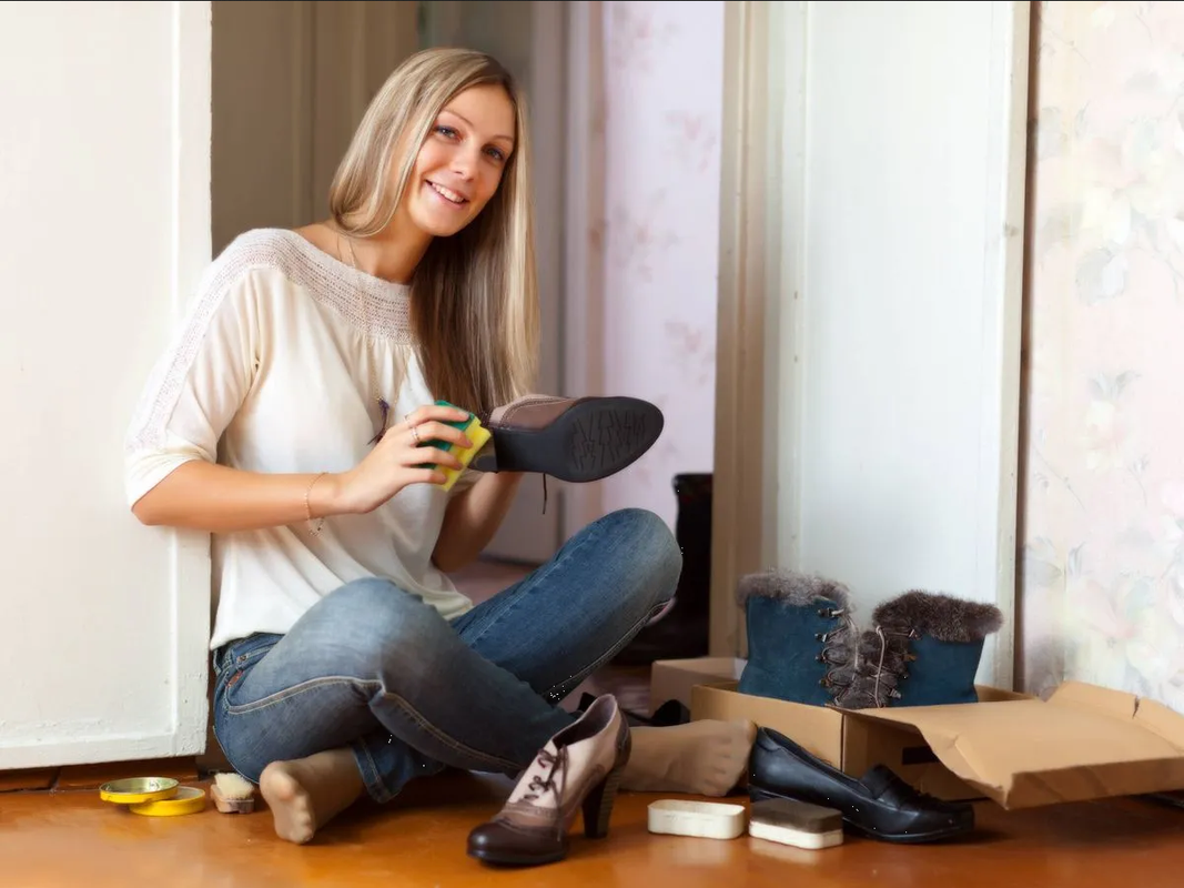 ¿Tus zapatos se arruinaron? Elimina los raspones con este truco