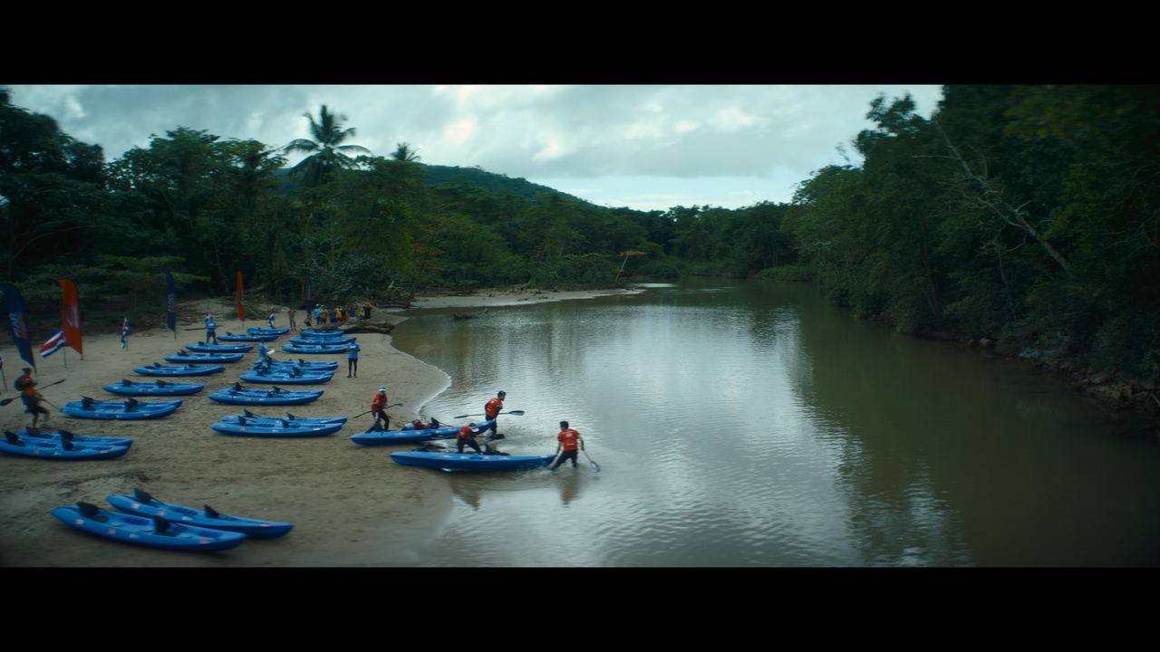 mpv-shot_Arthur.the.King.2024.2160p.UHD.BDRemux.HDR.DV.HEVC-Нечипорук_00_01_41_0001