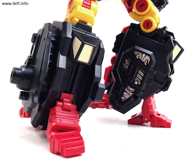 13424376635_d74359be06_o