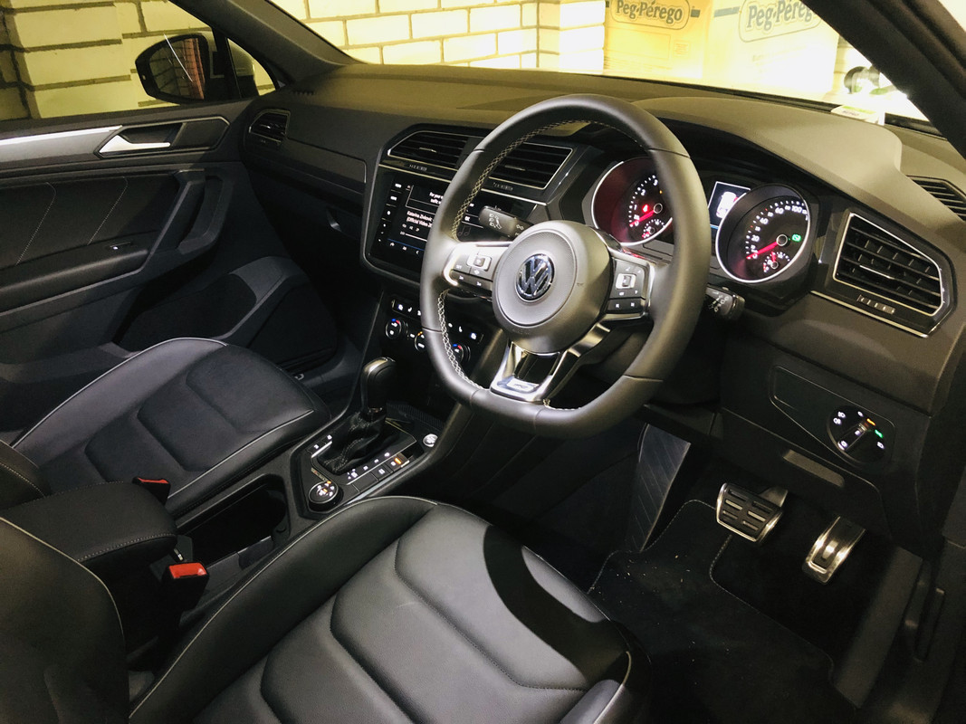 80250820-6CE1-4FA0-B603-4E4C01710601