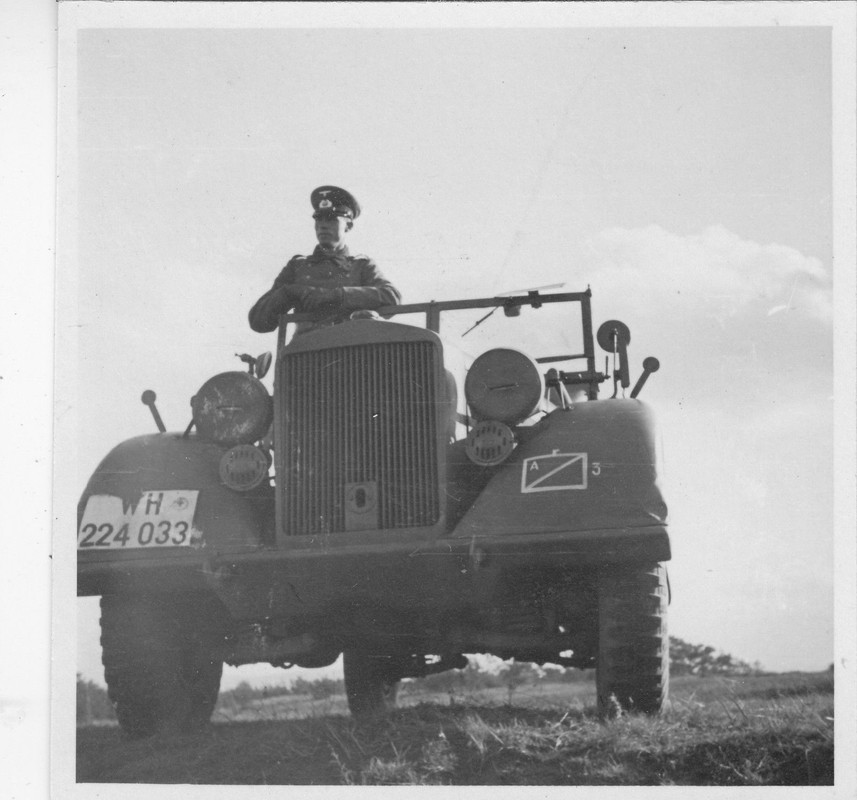 WH Kübelwagen Fahrschule im Gelände bei Schneppe