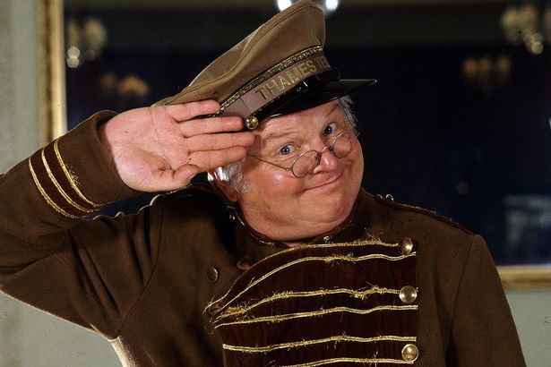 Game99-Benny-Hill.jpg