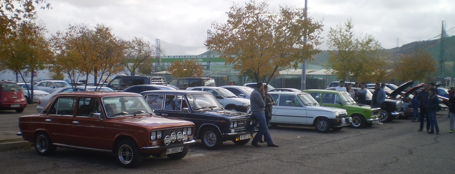 CLASSIC MOTOR SHOW Alcalá de Henares 2ºs domingos de mes - Página 5 Dehesa1118-03