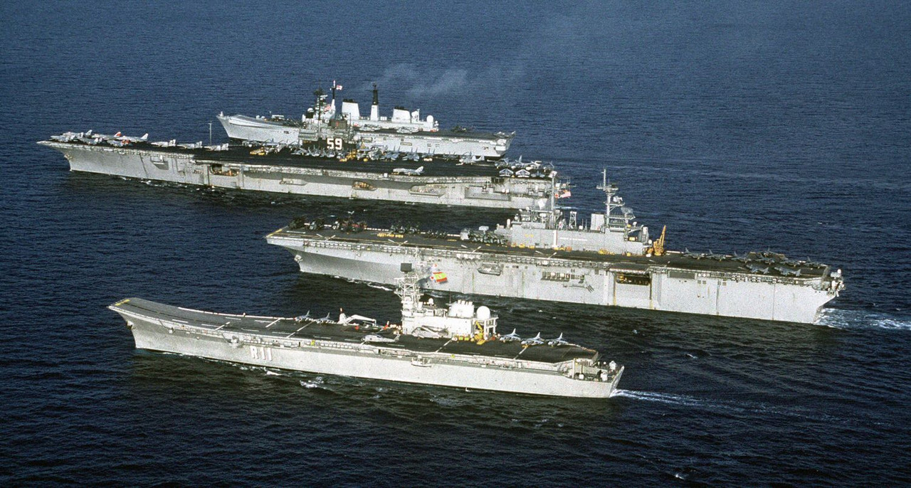 Principe-de-Asturias_Wasp_Forrestal_Invincible_