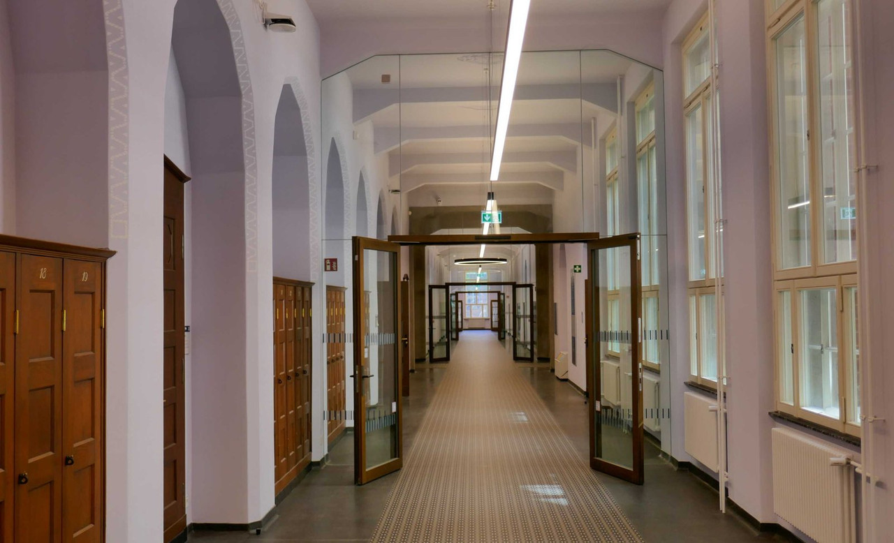 Bild: https://i.postimg.cc/05thYBkV/P1310065.jpg