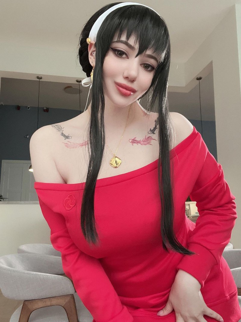 Alina Becker 约尔 Yor Forger 红色毛衣 Cosplay 间谍过家家写真【63P-60.5M】插图