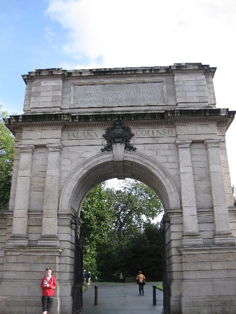 Segundo día: Trinity College-Dublinia-Catedrales-S.Stephens Green-Merrion Square - 4 días en Dublín (12)