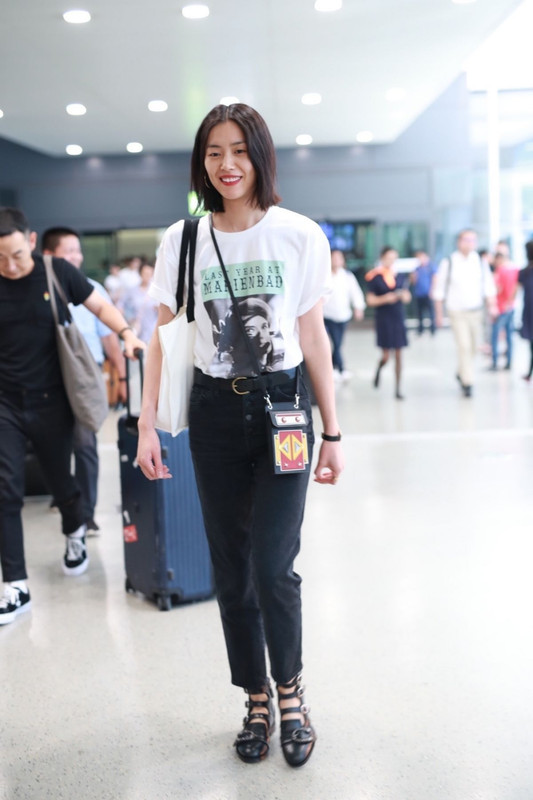 liu-wen-at-airport-in-shanghai-09-05-2018-1