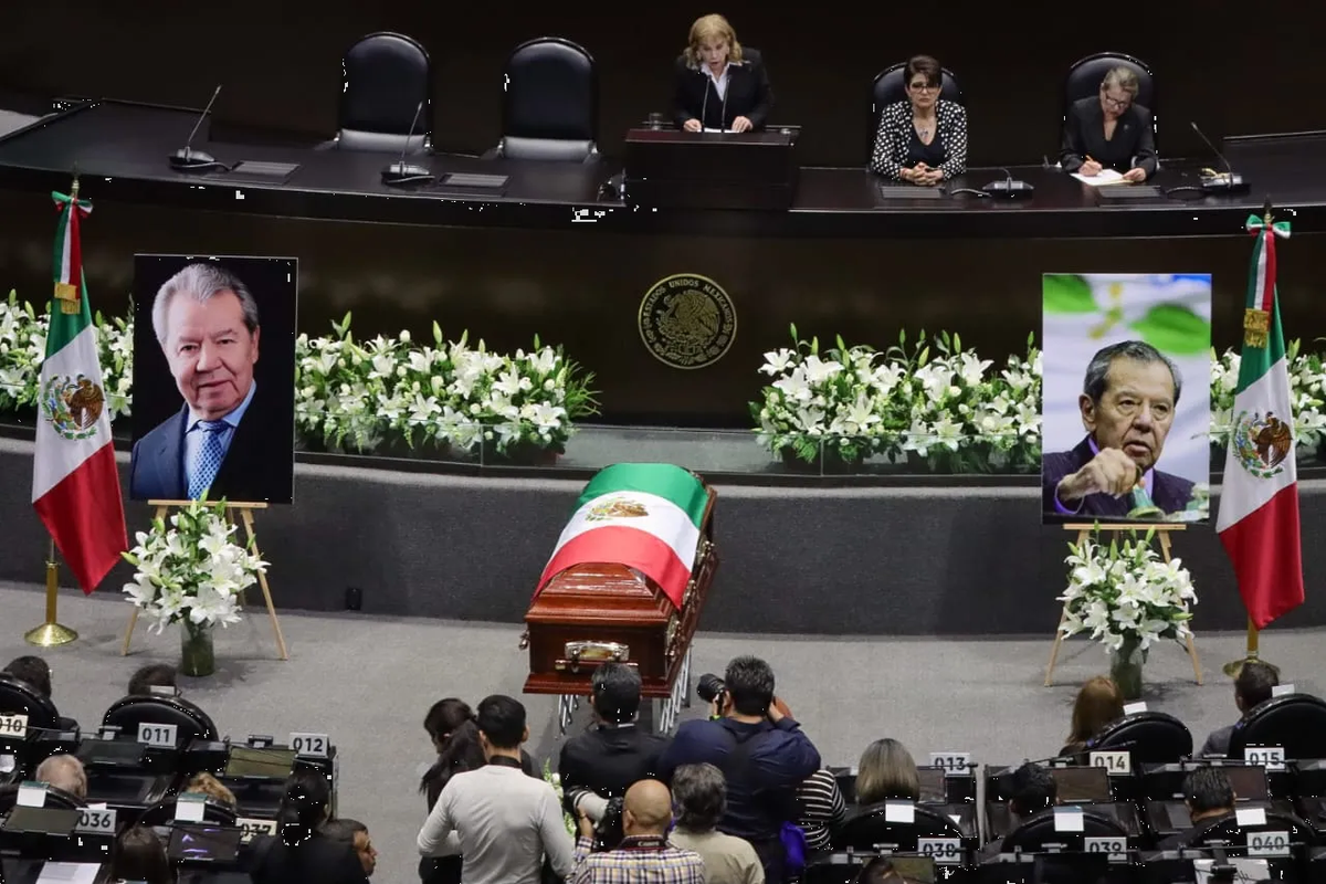 En 2021 Morena bloqueó su reelección, ayer diputados homenajearon a Porfirio Muñoz Ledo