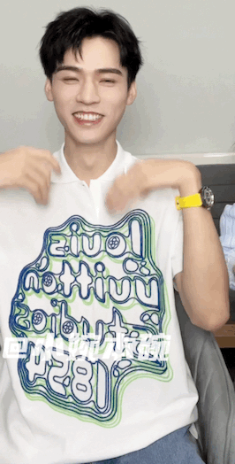 eba42f19ly1hg9f9u4msqg207e0eku0x.gif
