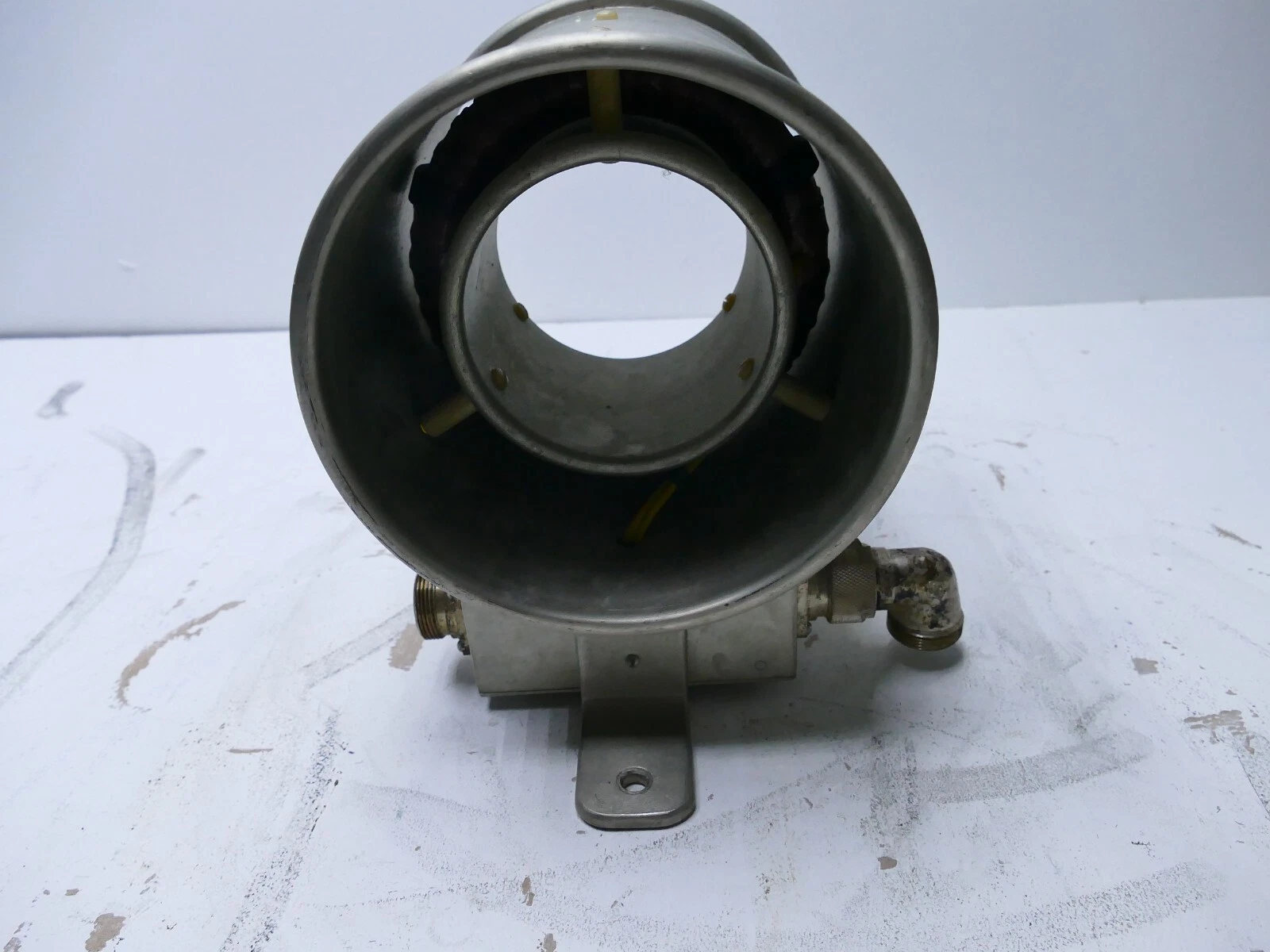 Hochleistungs Röhrenhalter 50 kW 200 Ohm Frontansicht