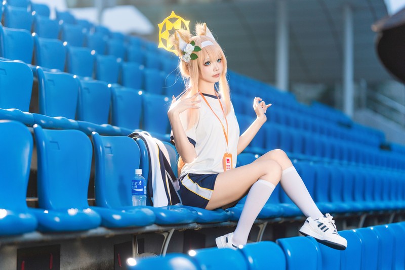 艾西Aiwest 碧蓝档案伊落玛丽体操服Cosplay写真图集 高清美图 44P (178MB)插图