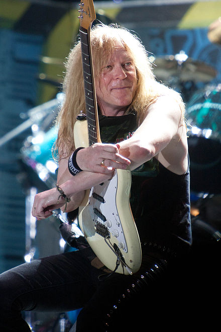 440px-Janick-Gers-Bluesfest-July-6-2010.jpg