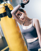 2021-12-12 02.37.38 2727014295665985358_472215015