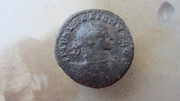Antoniniano de Aureliano. IOVI CONSER. Júpiter y Aureliano. Sérdica IMG-4523