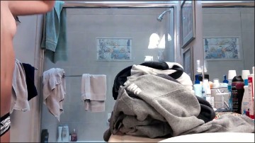 [Image: Voyeur59785110853.jpg]