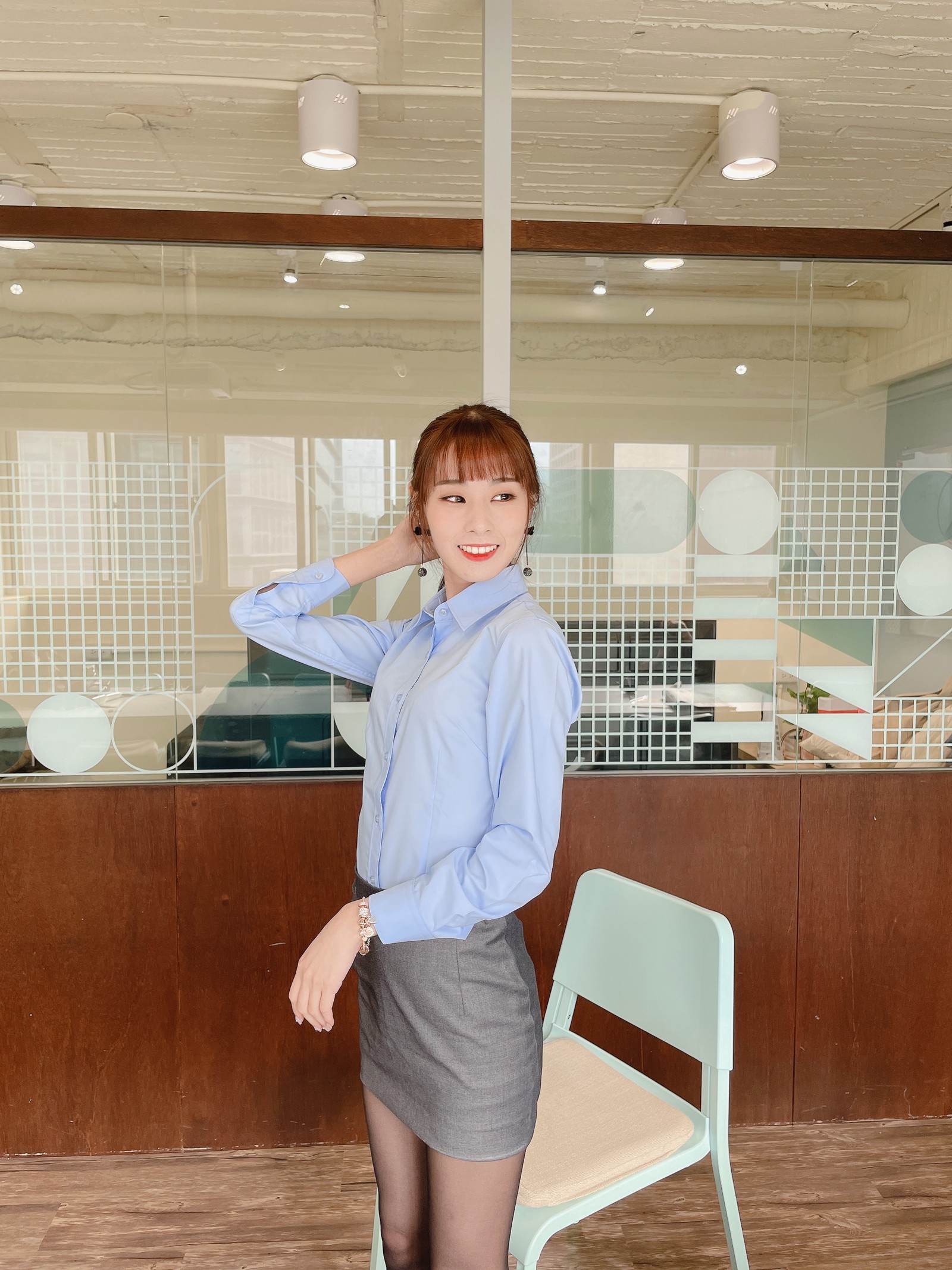 泥泥汝 OL 女郎 B 主题 写真＋视频合集｜高人气职业风作品（350P｜12V｜840MB）插图1