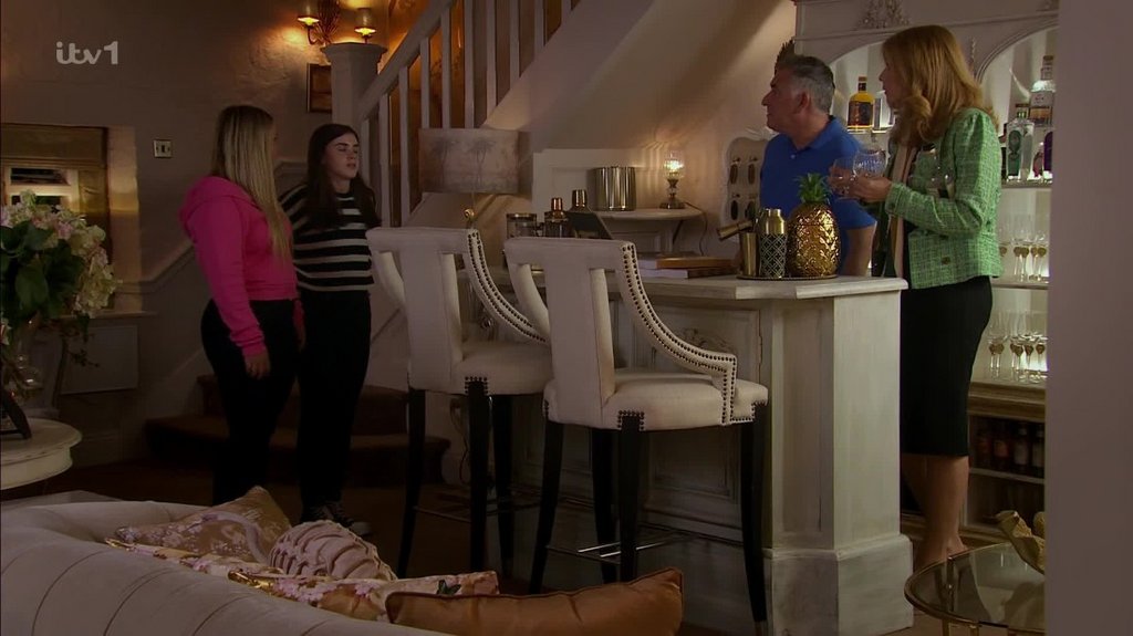 [Image: lhxgw6mk5y74.jpg]