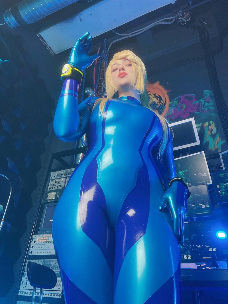 Alina Becker 萨姆斯 Samus Cosplay 银河战士角色写真【43P-24.9M】插图9