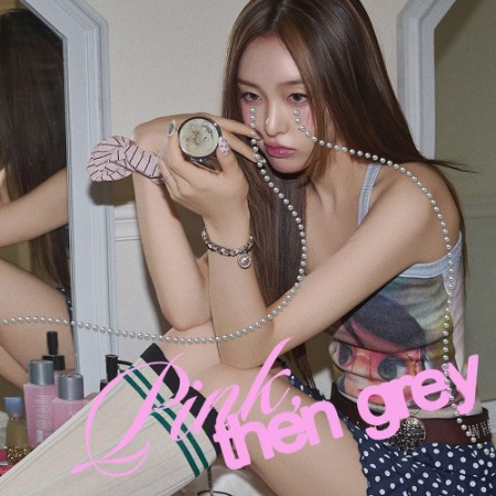 민지운 - Pink, then grey (2025)