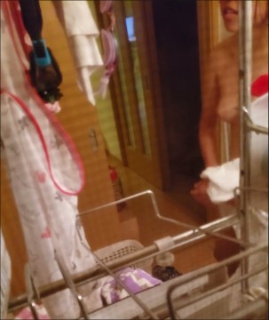 [Image: Voyeur36325133212.jpg]