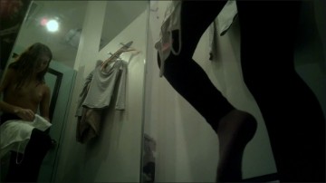 [Image: Voyeur33355151159.jpg]