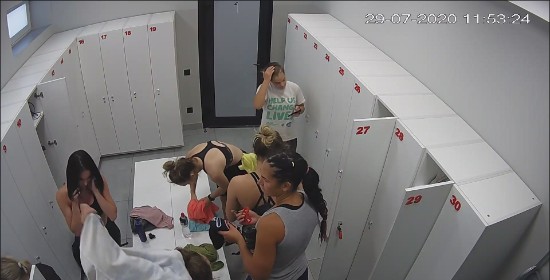 [Image: Voyeur36565125605.jpg]