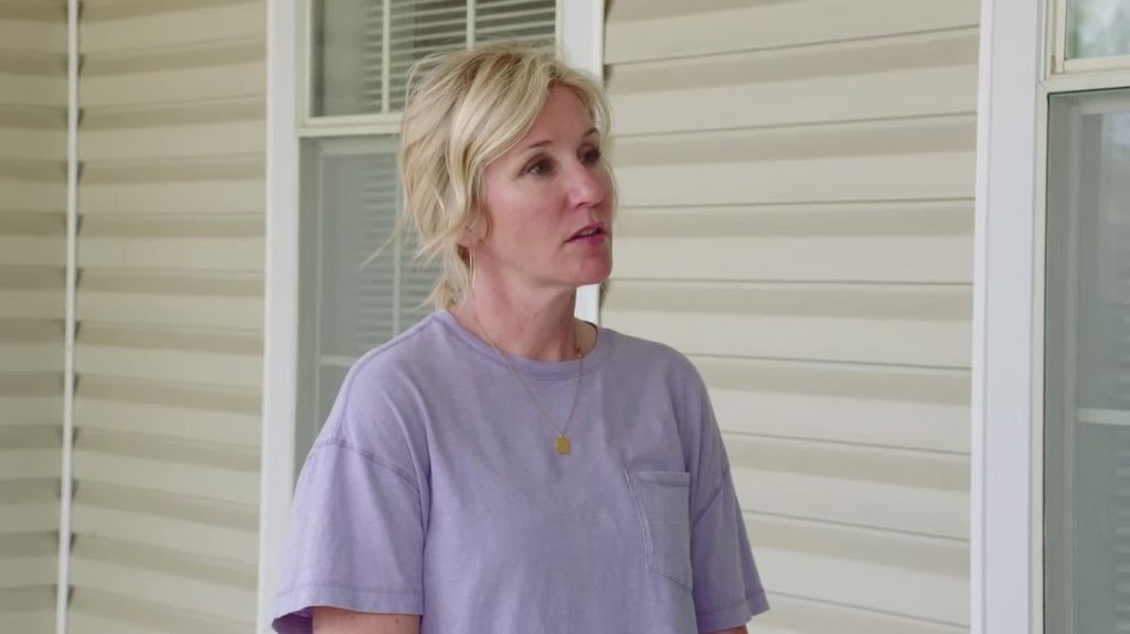 [Image: rmyzsji7a828.jpg]