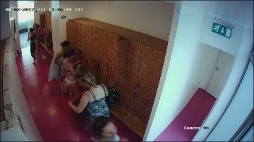 [Image: Voyeur50785113432.jpg]