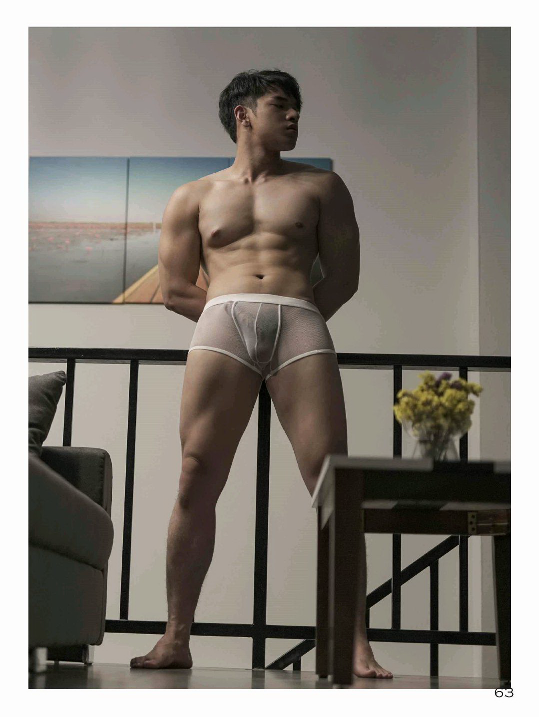 049
