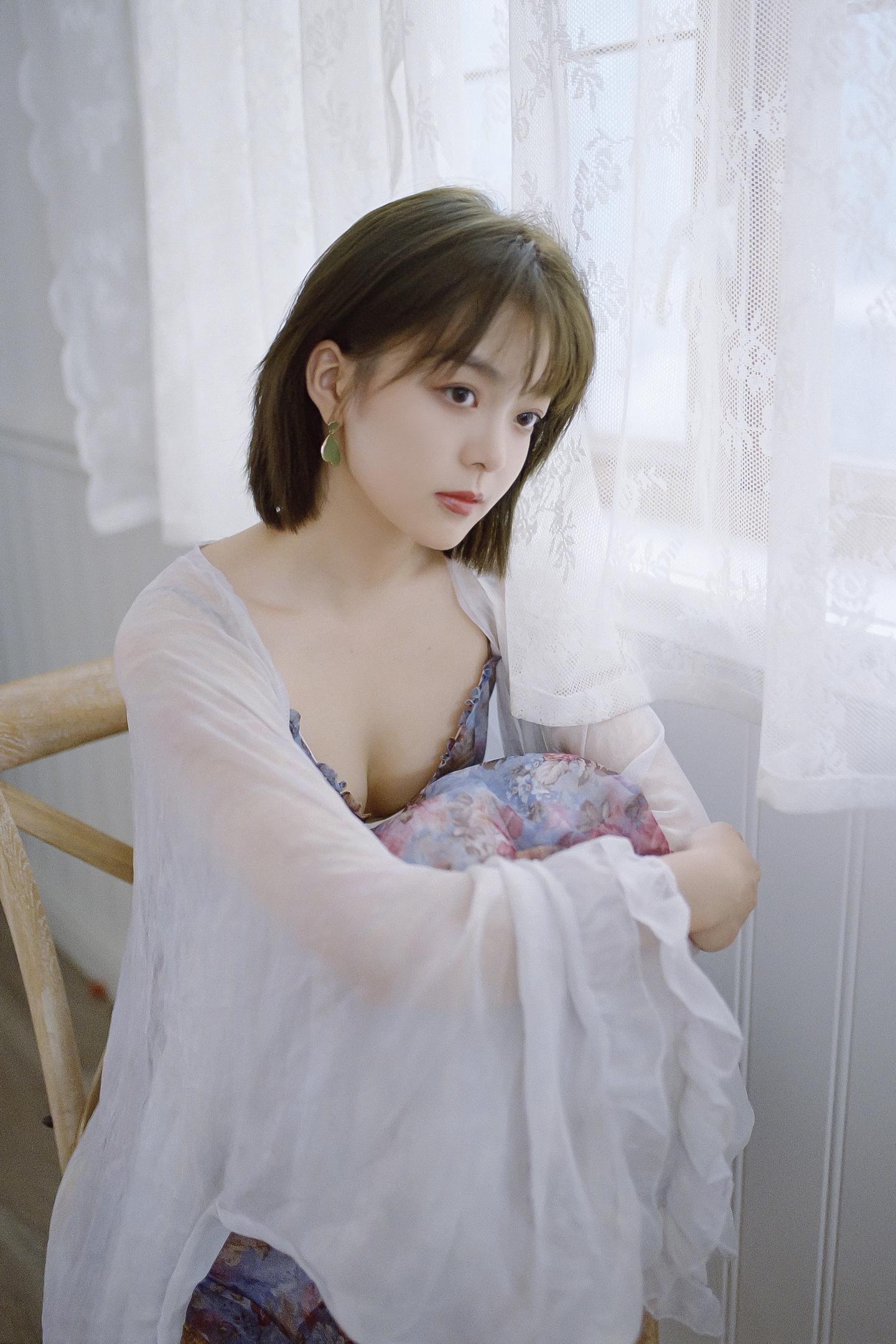 [YITUYU艺图语] NO.002 carmen - 匆匆又夏天 2