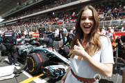 13 de Mayo. - Pagina 2 F1-spanish-gp-2018-model-barbara-palvin-on-the-grid-2