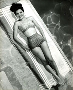 debra-paget-376
