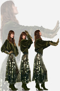 00050-norma-kamali-resort-2027-credit-brand
